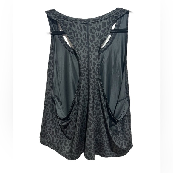 Nike Women's Dri-Fit One Slim Fit Plus Print Tank Top - Picture 6 of 7